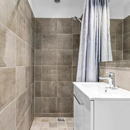 Awesome In With House Sea View Apartment