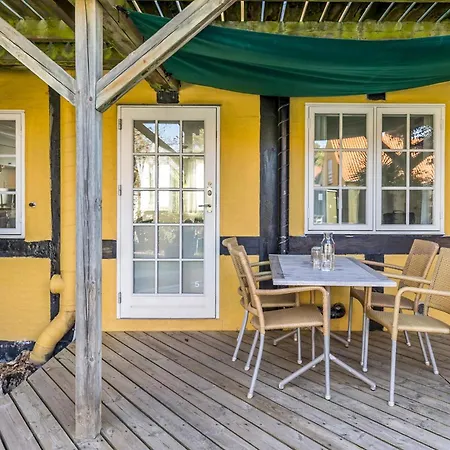 Awesome In With House Sea View Apartment *