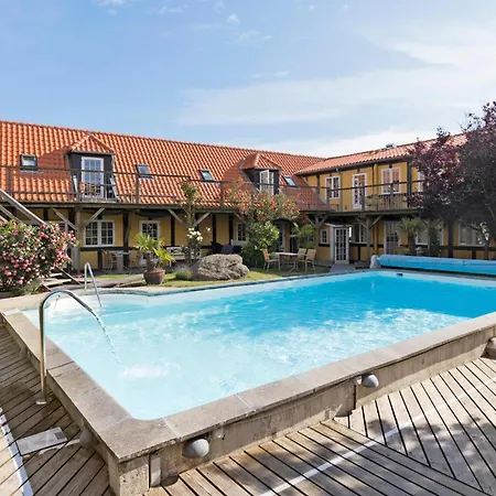 Awesome In With House Sea View Apartment *